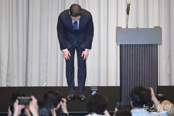 정용진 대국민 사과 스타벅스 사태 대국민 사과문 핵심 분석과 향후 과제