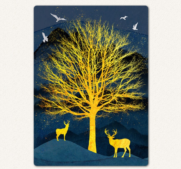 작은 사이즈의 금사슴 금나무