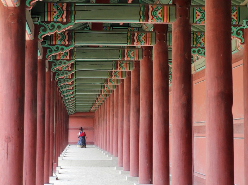 궁궐-회랑-단청