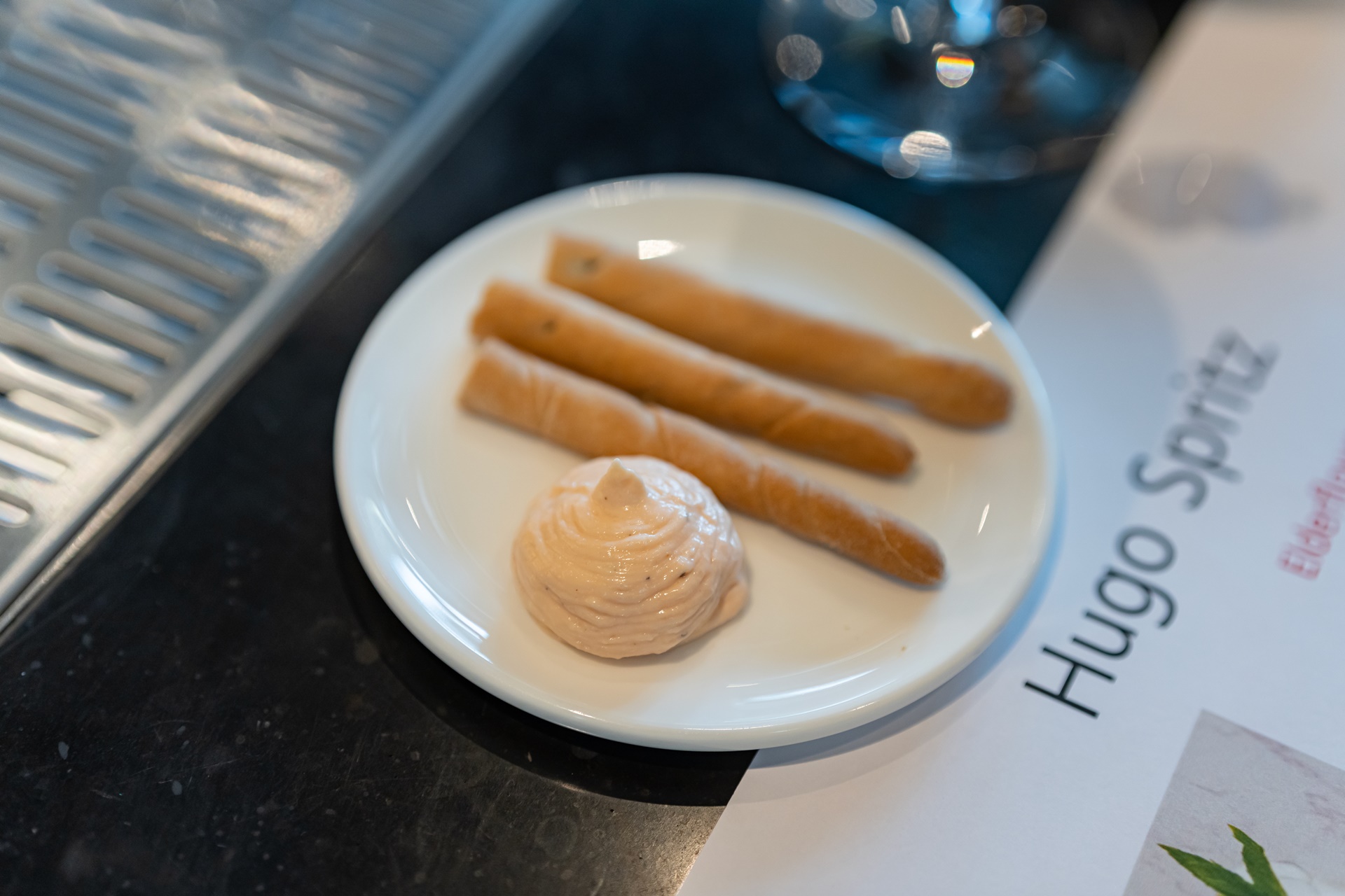 #JW메리어트제주리조트 #JW메리어트제주호텔 #TheFlyingHog #더플라잉호그 #제주레스토랑 #제주맛집 #제주여행 #제주요리 #제주호텔 #칵테일만들기