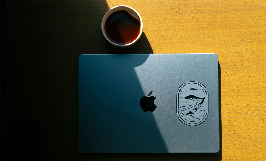 1월 1일 새벽 5시, 새해 결심과 루틴을 정리하는 엄마의 책상