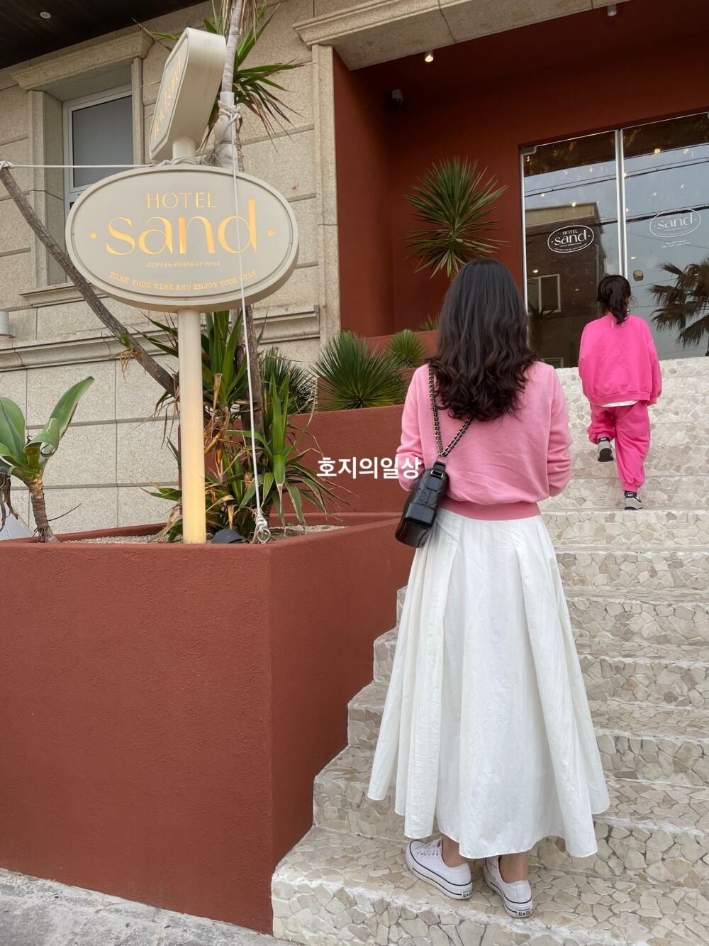 제주 협재 바다뷰 카페 호텔샌드 입구