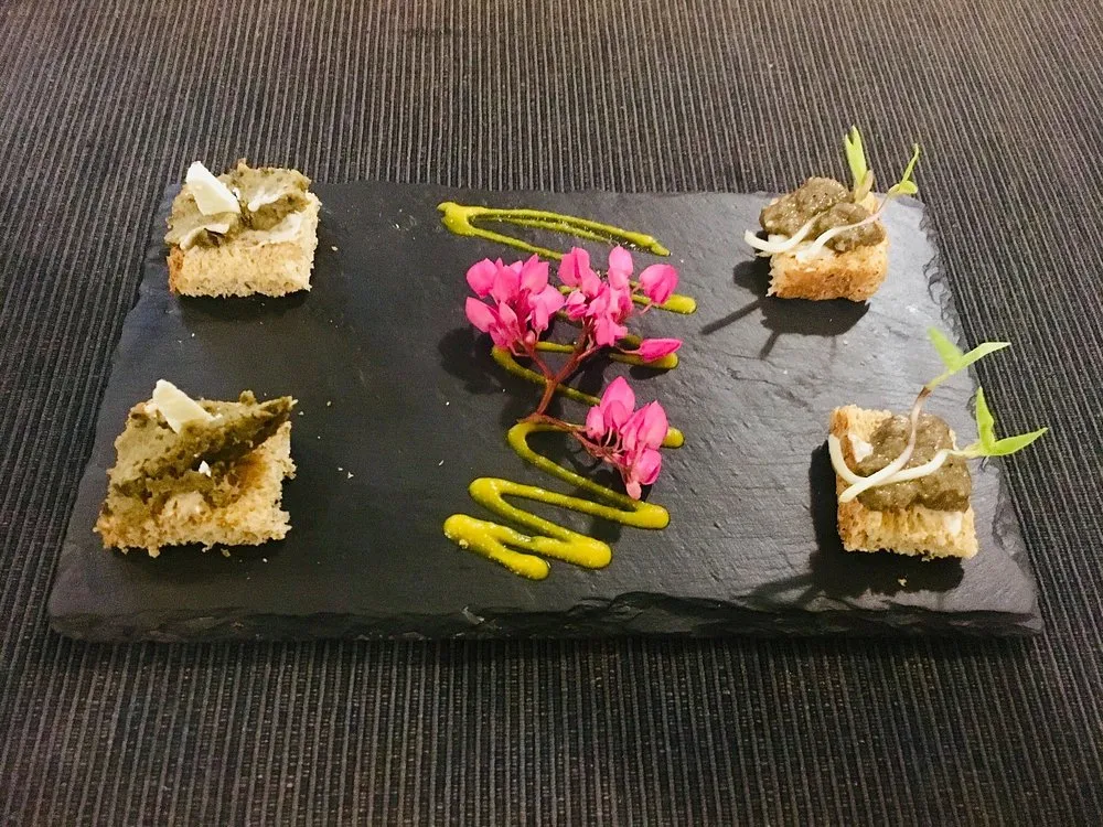 보홀 알로나 비치 맛집 이미지