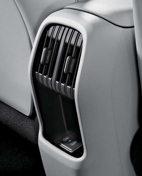 코나 하이브리드 뒷자석 송풍구