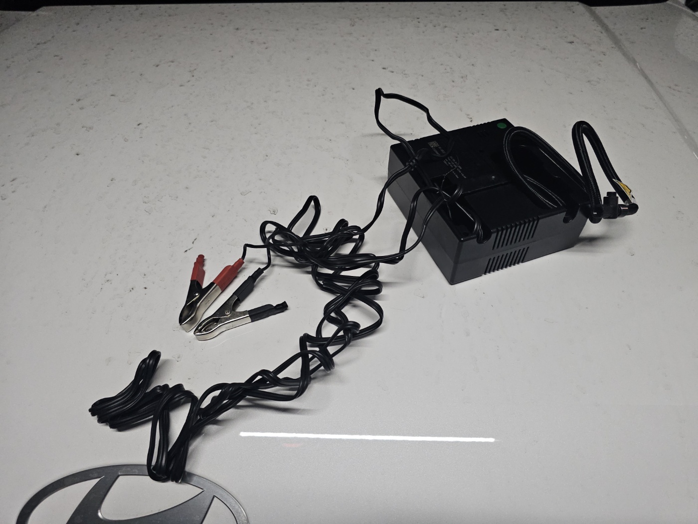 리페어 키트로 타이어 공기 넣기