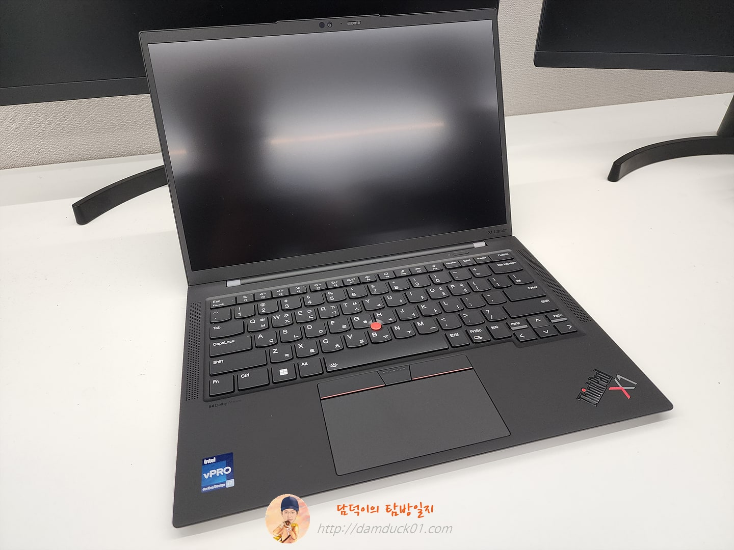 ThinkPad X1 Carbon Gen 11