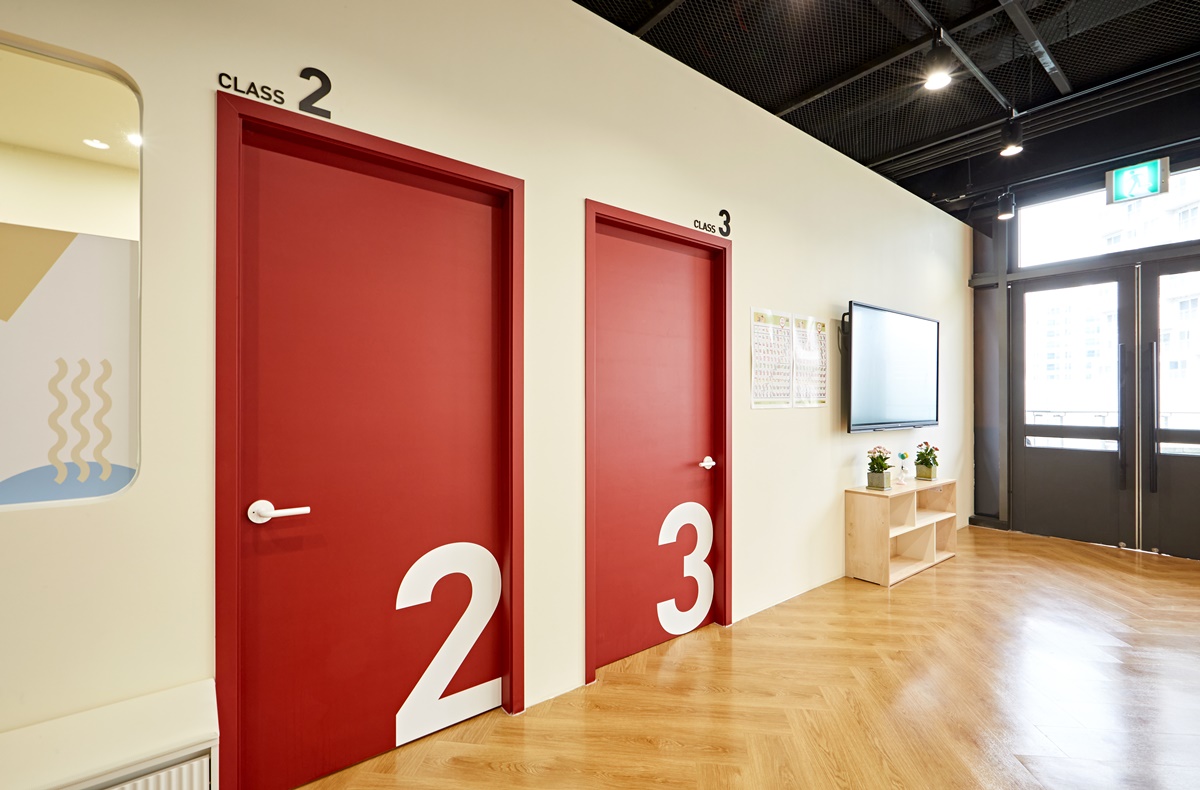 학원문필름시공