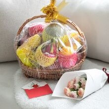 과일-바구니와-꽃다발-메세지-카드