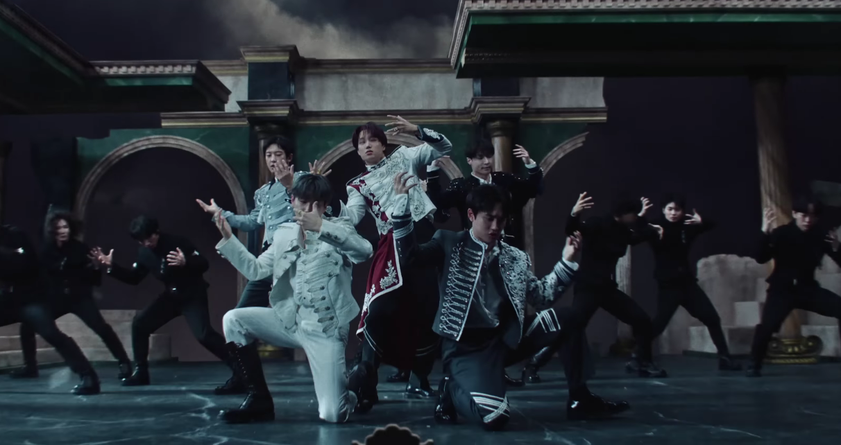 EXO Crazy REVERXE (정규 8집)