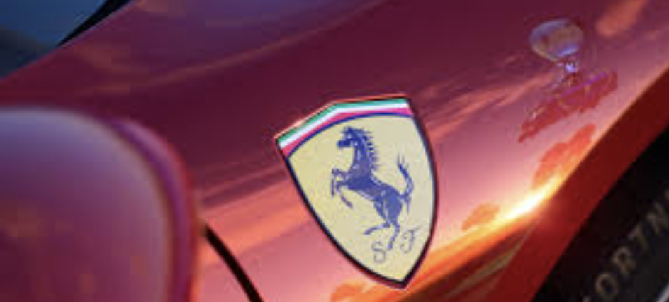 2024 페라리 296 GTB : 혁신과 성능의 하이브리드 스포츠카