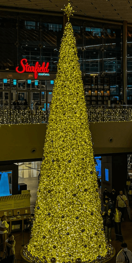 코엑스 별마당 도서관 &amp;#39;크리스마스 골든 트리&amp;#39;