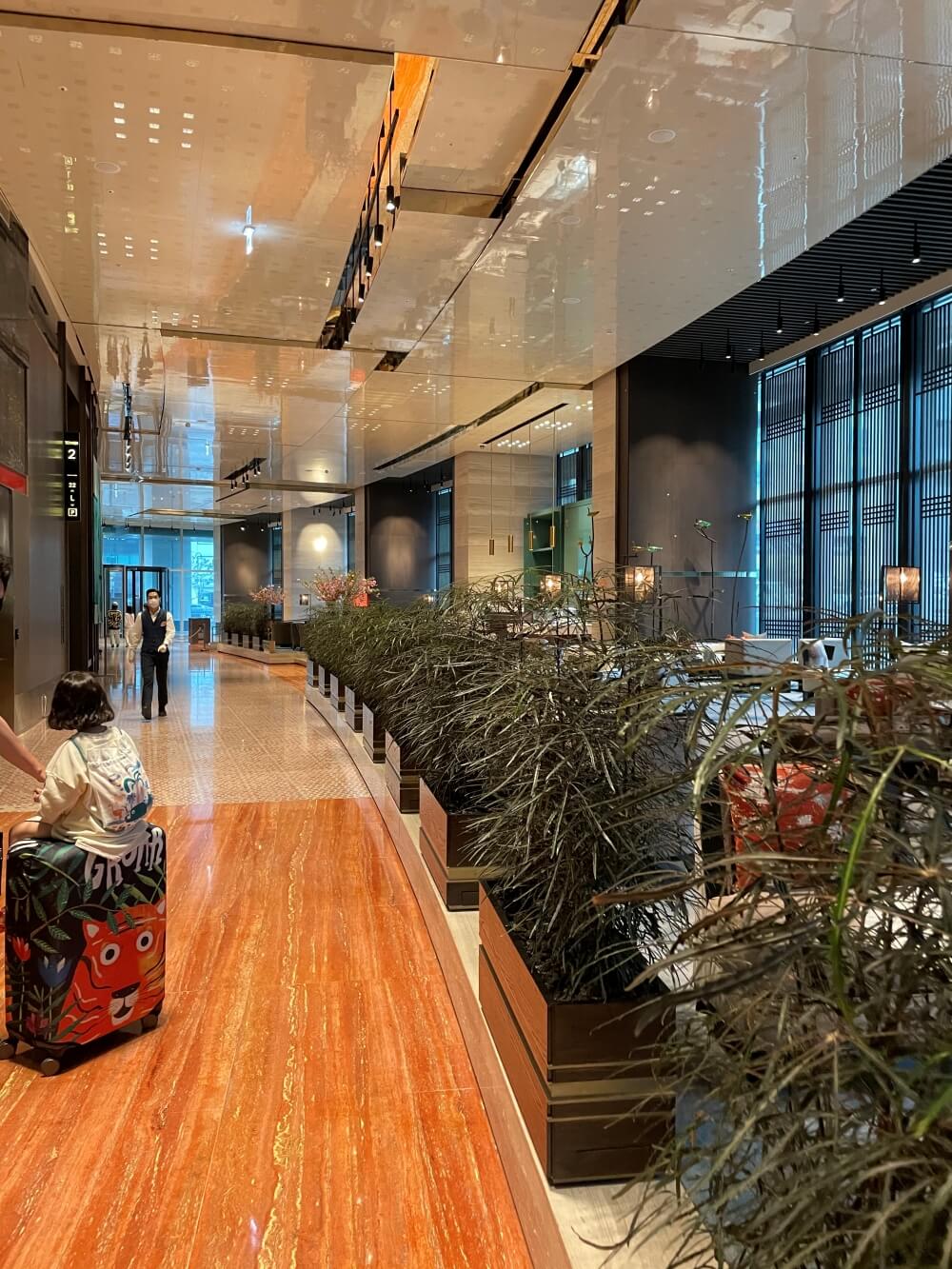 그랜드-하얏트-제주-1층-로비-옆-카페-라운지