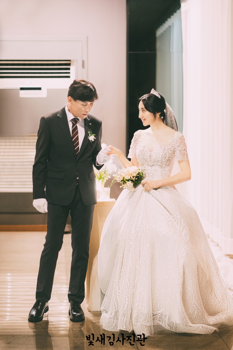 엠플러스웨딩홀 본식스냅 서브스냅 추천 후기 15