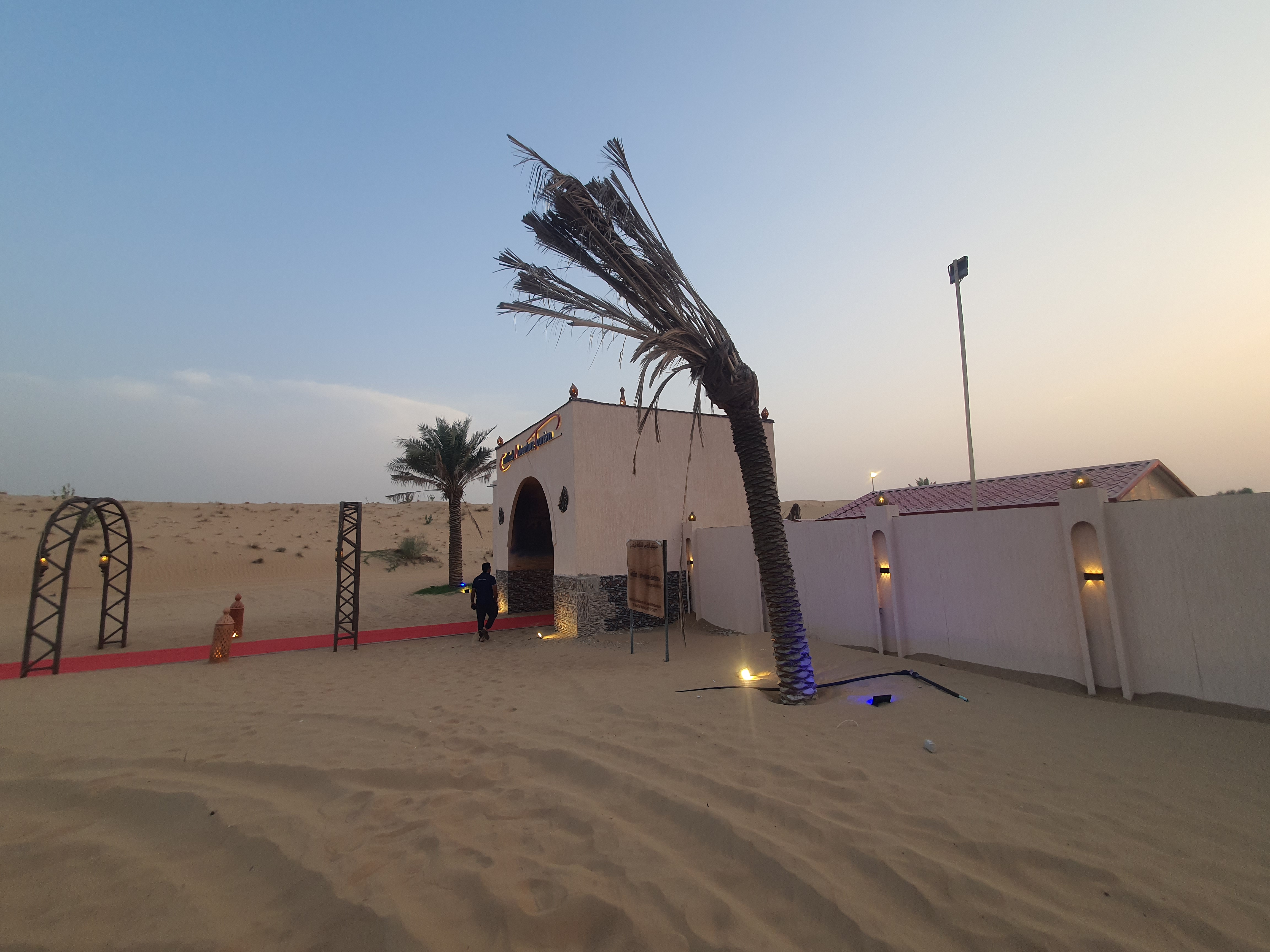 두바이 사막투어 복장 낙타 헤나 체험 노랑풍선 가이드 동행 BBQ