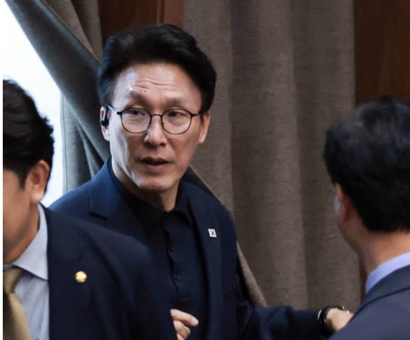 김민석