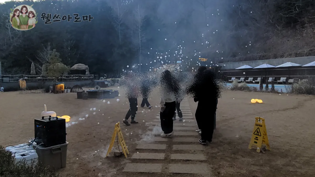 사하구-카페시온-비누방울나오는장면