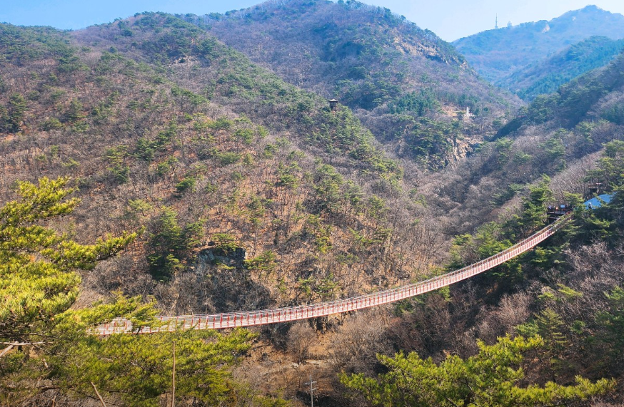 감악산 출렁다리