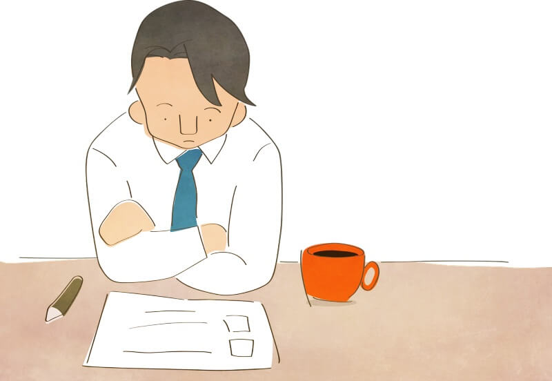 서류를-보는-직장인