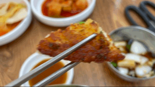 수원 냉면 맛집 평장원 - 양념간장에 찍는 녹두전 영상