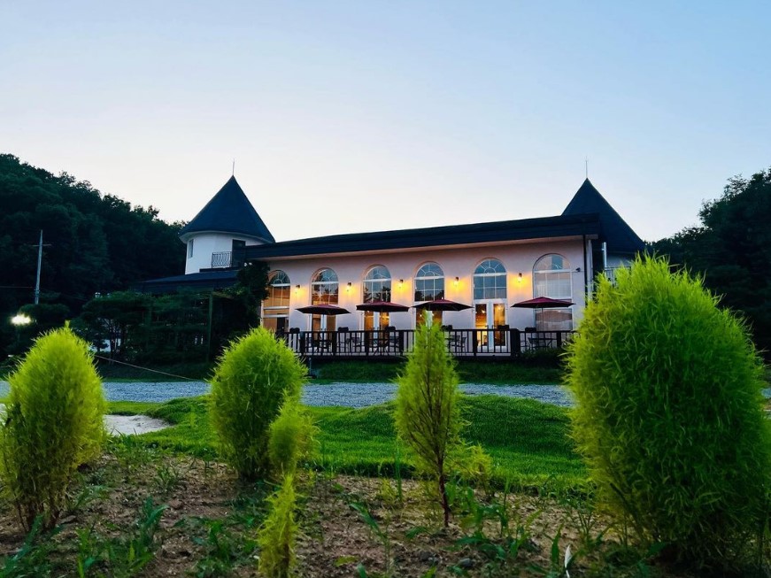 그레이티카페분위기