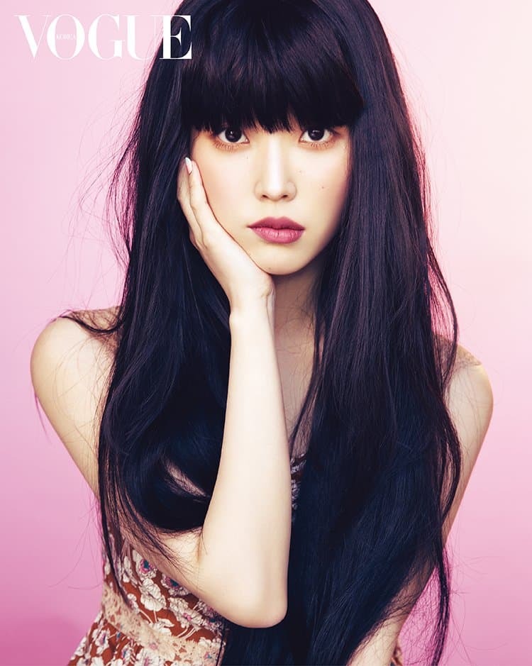 아이유 2022.05 보그 화보1
