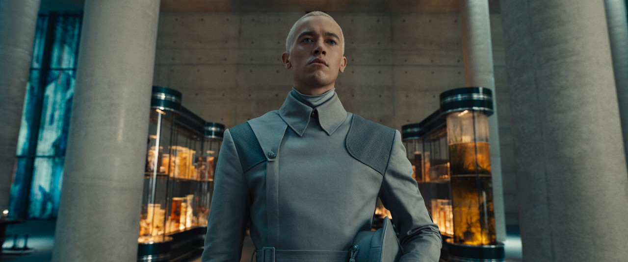 헝거게임 새와 뱀의 발라드