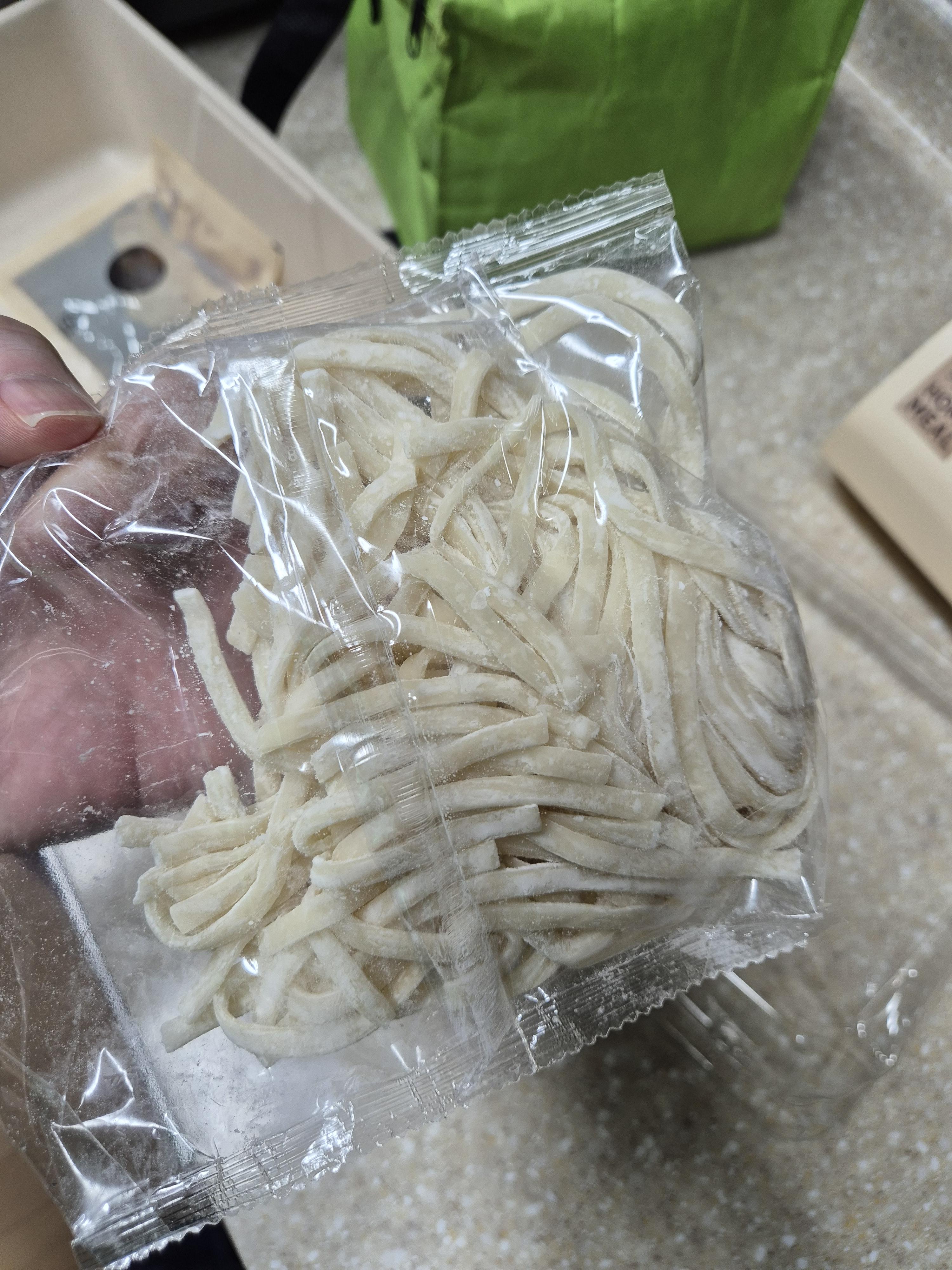 홈플러스 밀키트 밀푀유나베 후식 칼국수 면