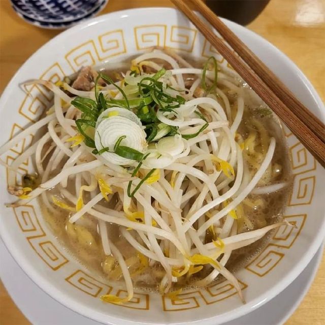서울에 유명한 '지로계 라멘' 맛집 (ラーメン二じ郎ろう)