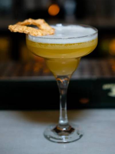 술을 많이 마시는 꿈, 무슨 의미 꿈해몽