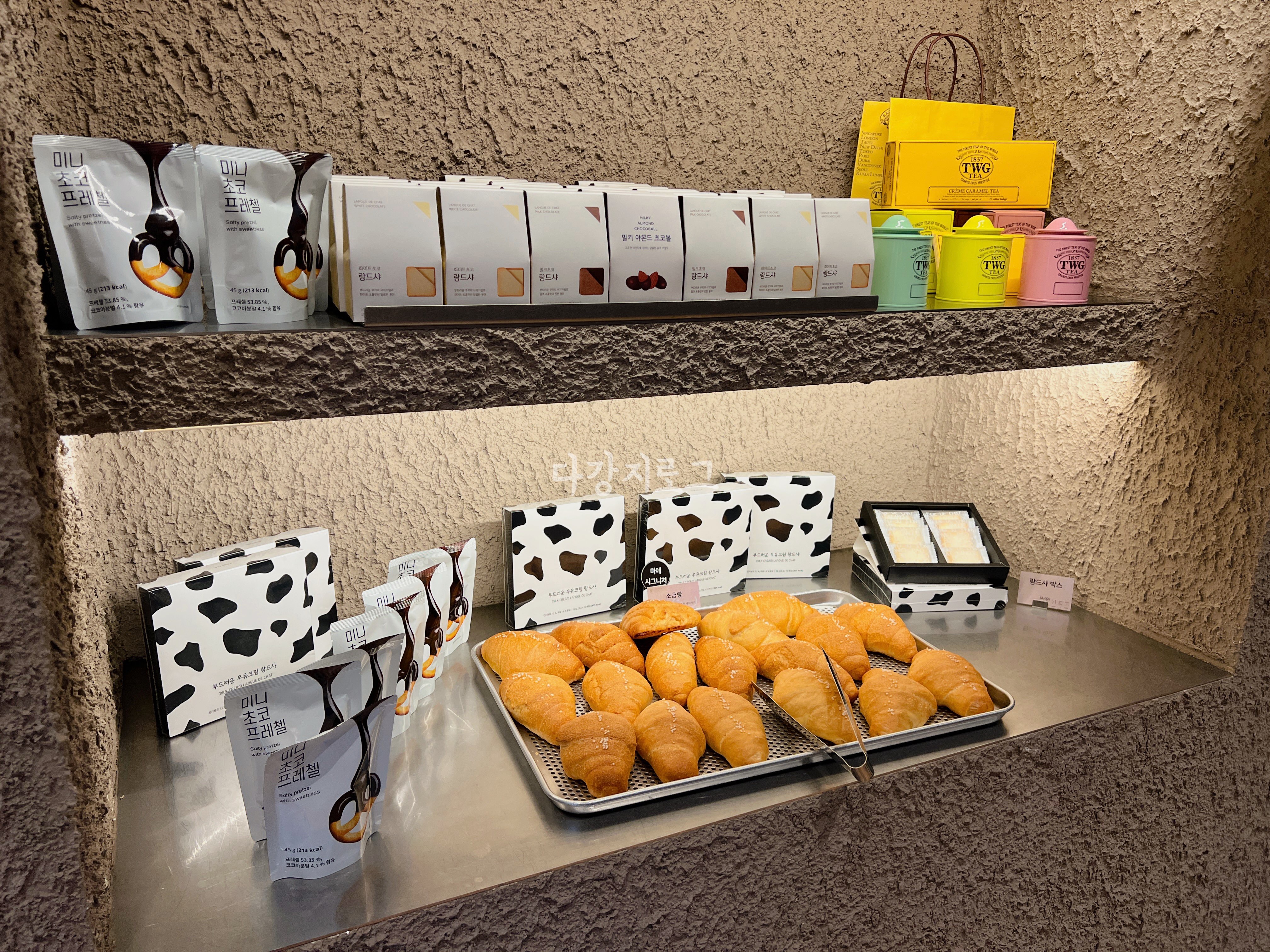 여수 화정면 백야대교 카페