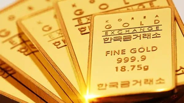 🔥 2025년 금값 전망 – 지금 사야 할까? 투자 전략 완벽 가이드!