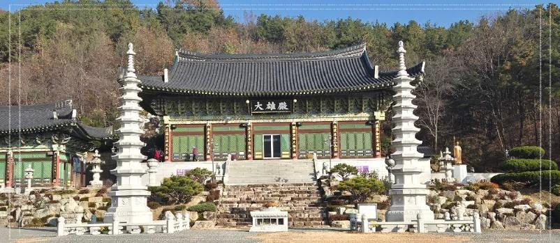 ☸️ 밀양 영산정사 가이드: 세계 최대 황금 와불상과 성보박물관 나들이