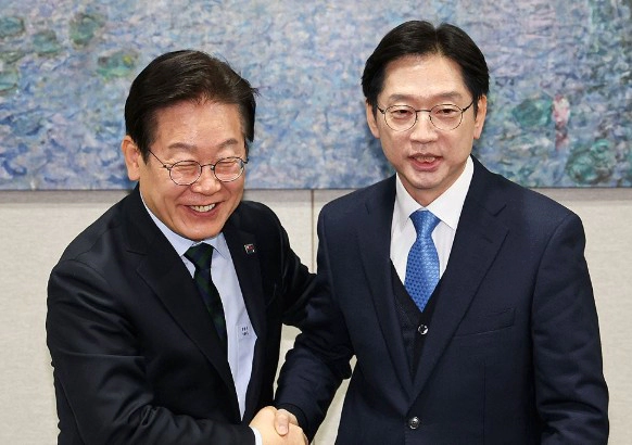 김경수 프로필 나이 고향 학력 경남도지사 드루킹 &amp;#124; 이재명 김경수 만남 이유 