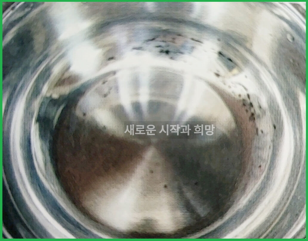과탄산소다 사용법 탄 냄비 닦는법
