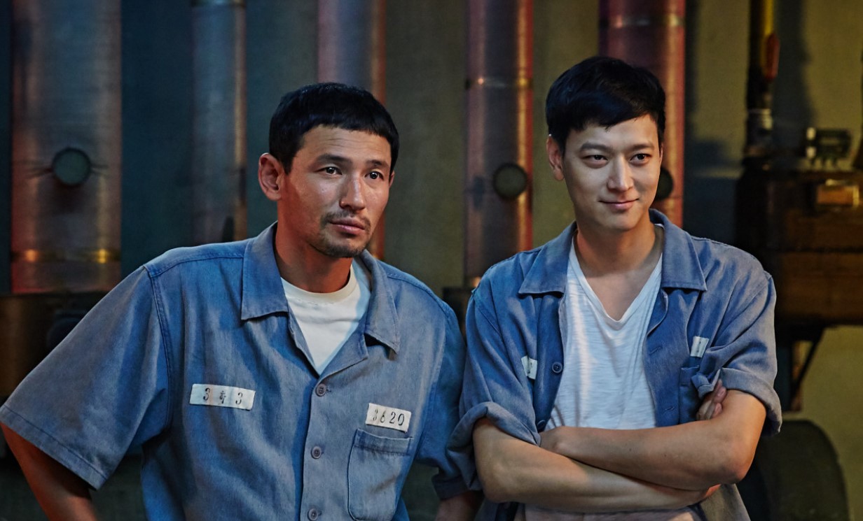 검사외전 강동원 황정민 교도소 장면