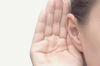 귀에서 삐소리가 나는 이유