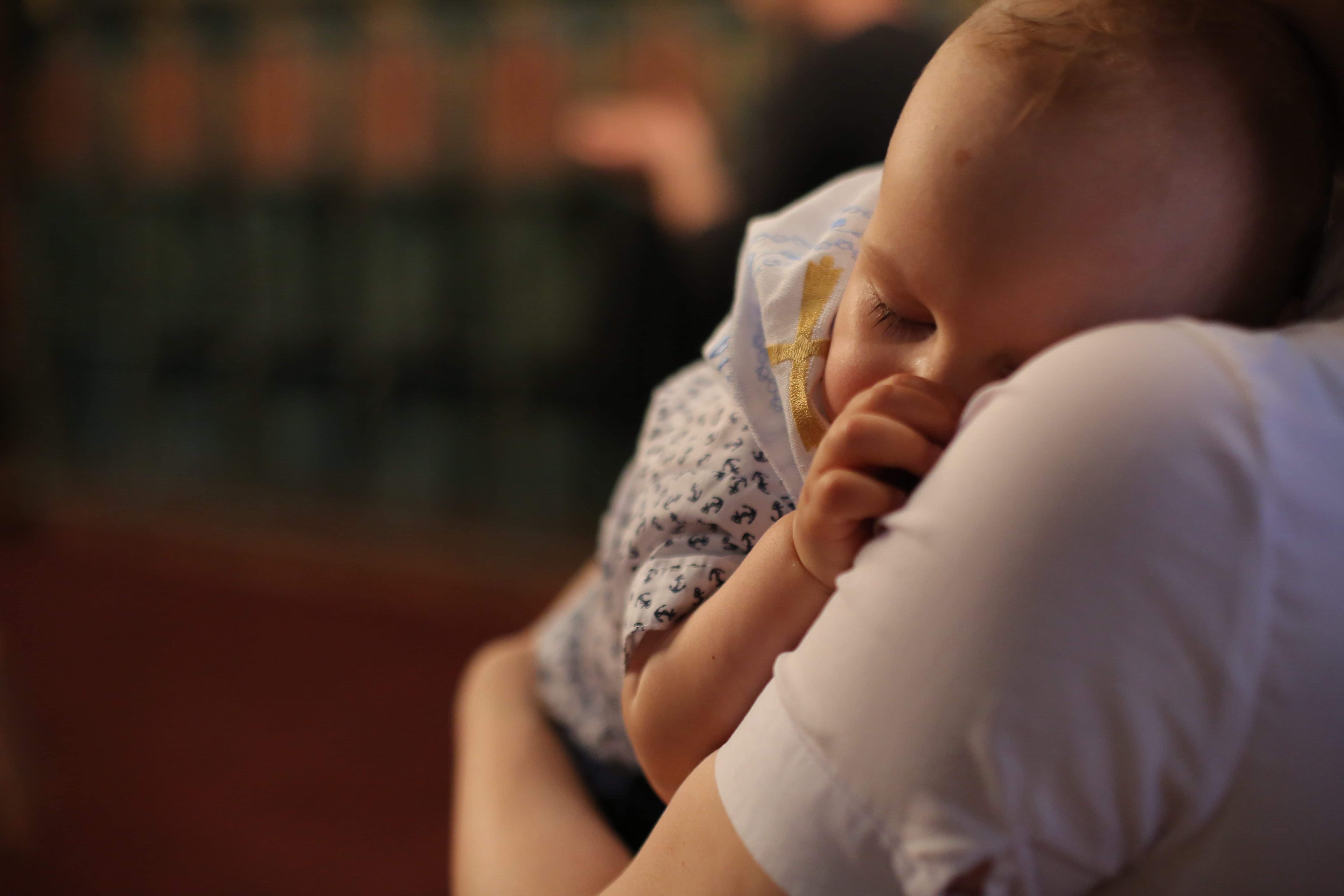 2022년 출생신고 엄마품에잠든 아기