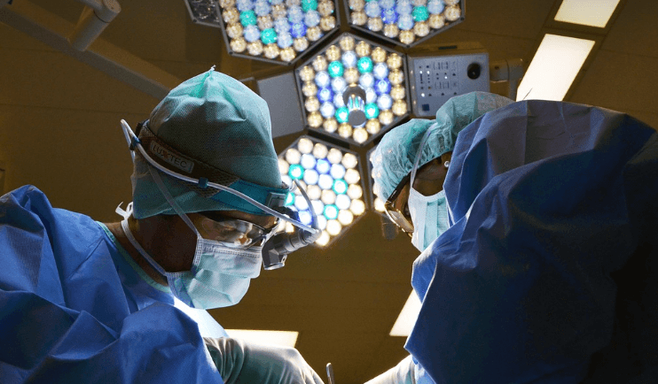 퇴행성관절염 원인 증상 치료방법