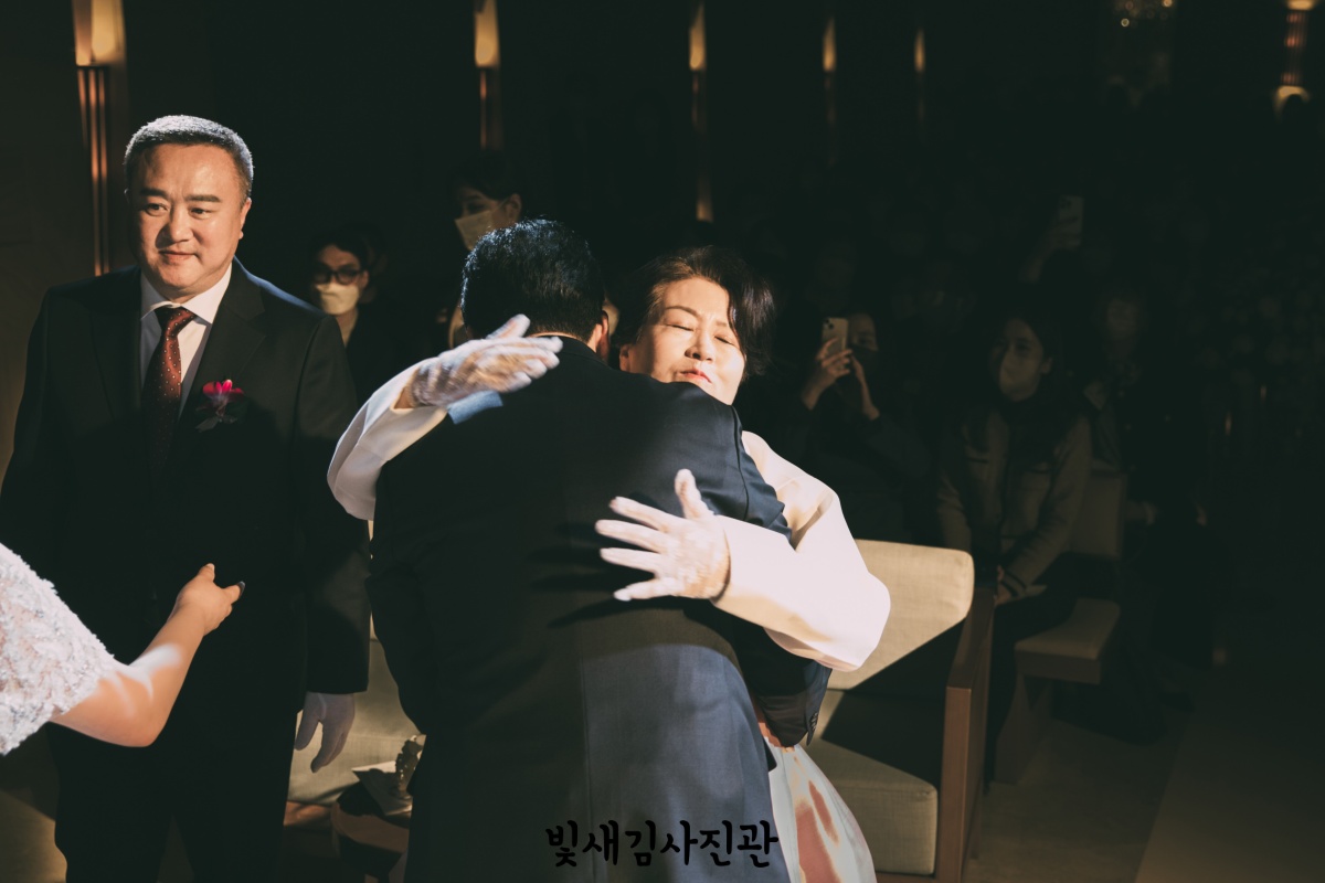 아펠가모 광화문 본식스냅 신부댁 인사 2