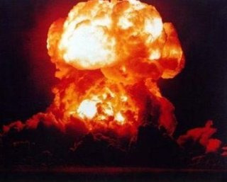 원인은 교육용 폭탄 이상 폭발 추정