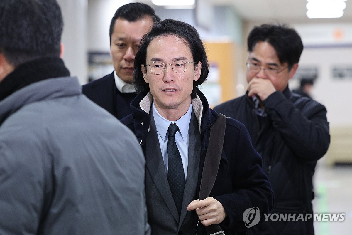 조현범 횡령&middot;배임 징역 2년 실형 확정&hellip;경영 복귀 시점과 한국타이어의 미래