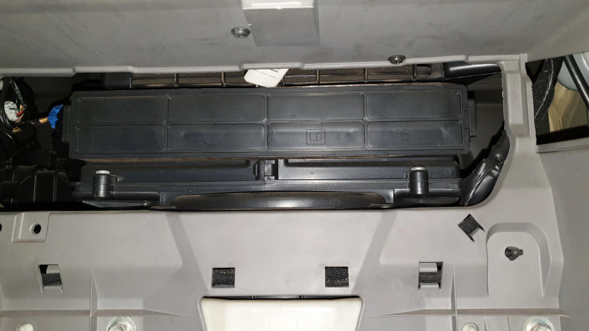 에어컨필터 트레이