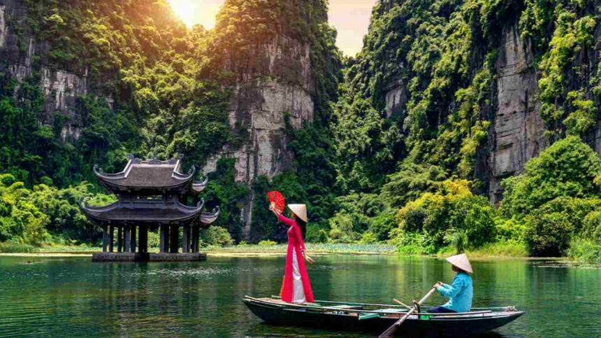 2025년 봄 여행 패키지 예약 완벽 가이드! 인기 여행지 &amp; 혜택 총정리