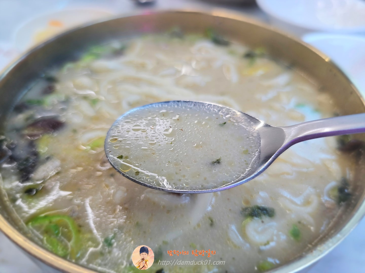 들깨 칼국수