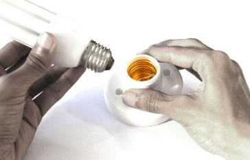 전구를 교체