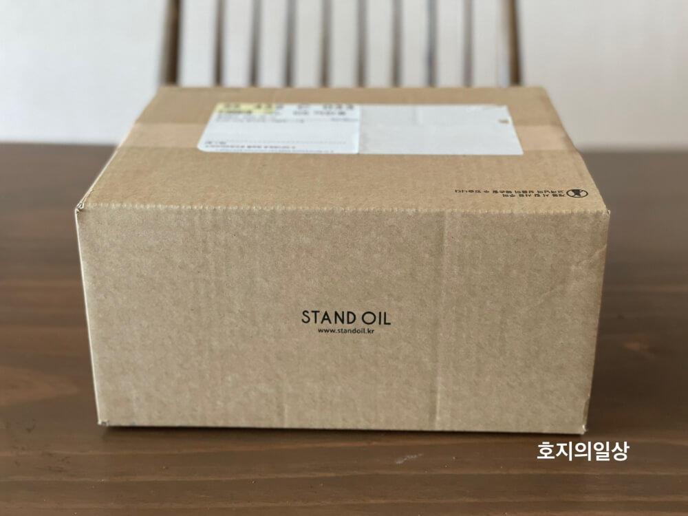 스탠드오일 레디오백 바닐라 - 포장 박스