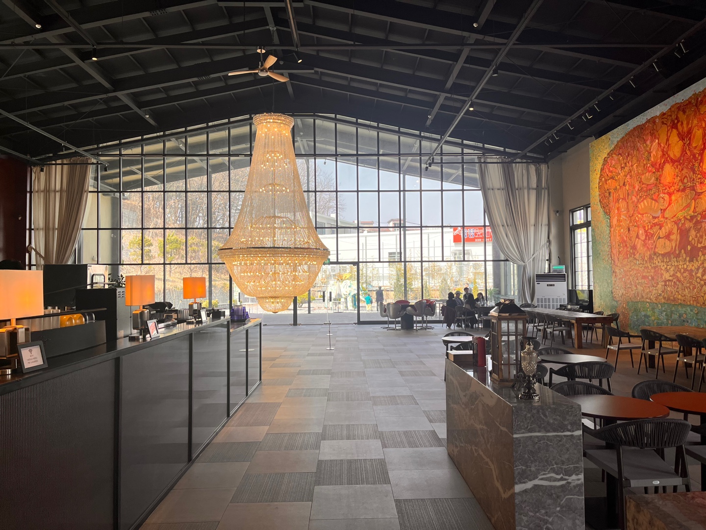 용인 대형 야외정원 베이커리 카페 '언톨드'