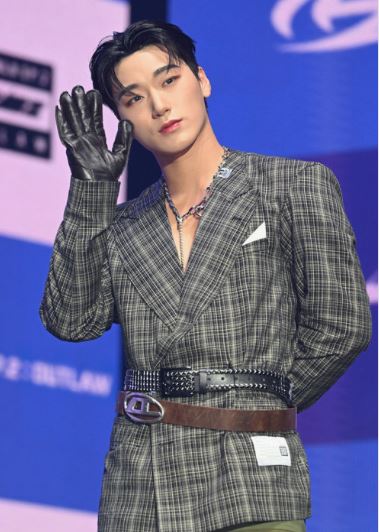 에이티즈 산 해명 인종차별 돌체앤가바나