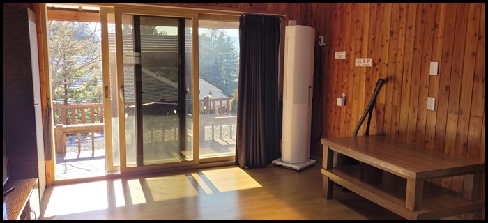 축령산자연휴양림-까치-바베큐-베란다-입구