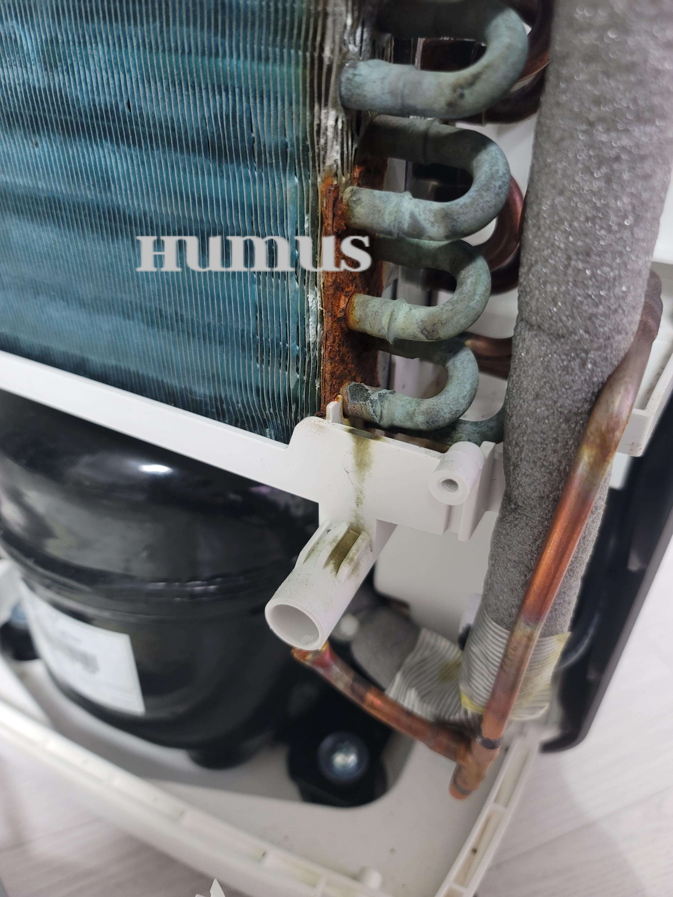 위닉스 제습기 안쪽